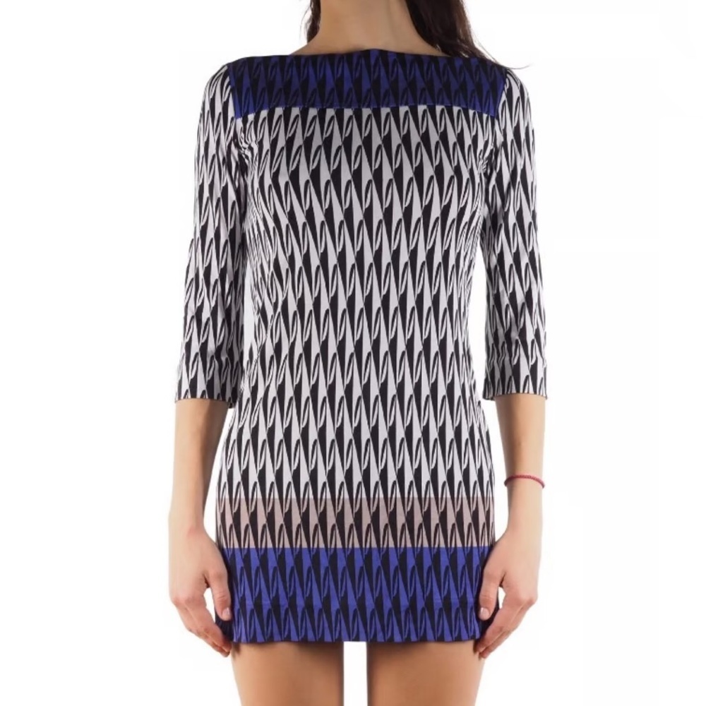 Diane Von Furstenberg Ruri 100% silk Mini Dress Geo pattern Size 2 whimsygoth
